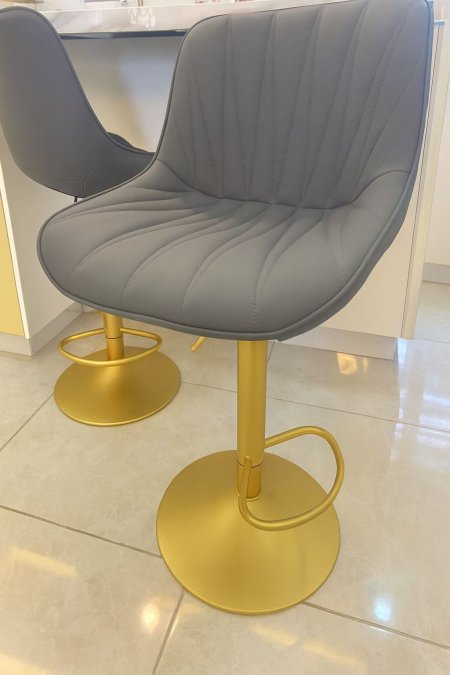 كرسي بار " ارجل ذهبي "